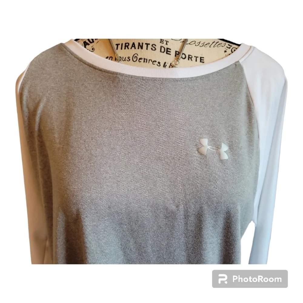 NWOT Under Armour Heat Gear Mock Neck Long Sleeved Shirt - Picture 4 of 8